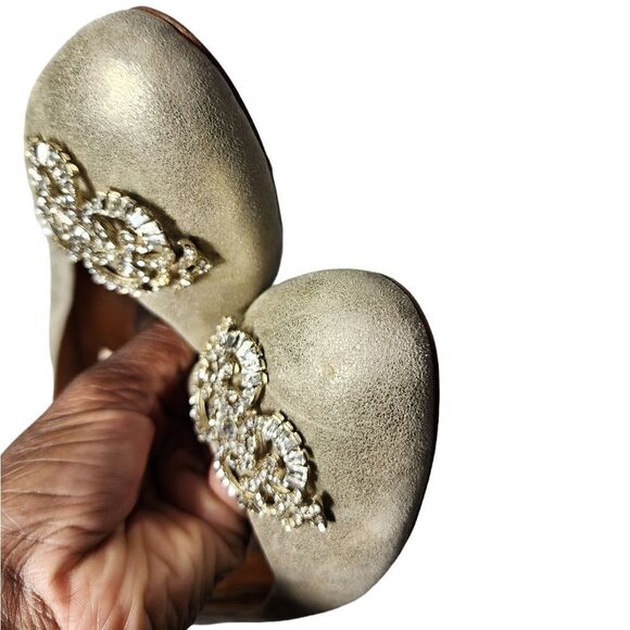 Badgley Mischka - Picture 7 of 9